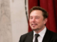 Bezahlbar für Normalos: Elon Musk plant Billig-Tesla https://imageservicethumbs.glomex.com/dC1ydS8yMDIzLzEyLzA4LzE0LzA2XzEwXzY1NzMyMmQyZWQyNzcuanBn/profile:player-960x540/image.jpg